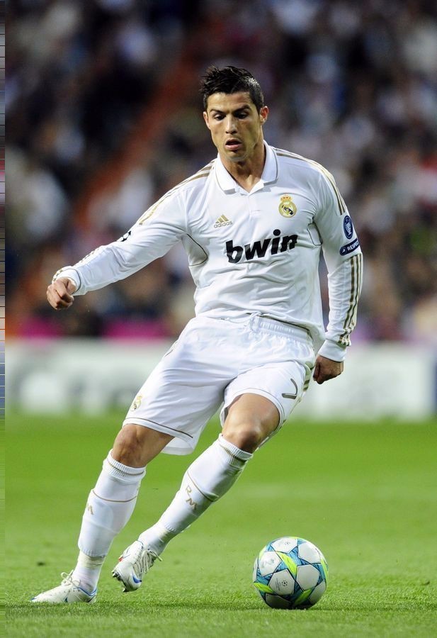 阿斯：托雷斯荣获阿斯报终身成就奖，将于12月1日领奖（托雷斯荣膺阿斯报终身成就奖，12月1日领取荣誉）