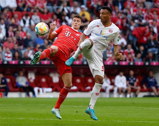 挪威上次参加世界杯还是1998年，当时哈兰德尚未出生（挪威上次亮相世界杯已是1998年，彼时哈兰德尚未出生）