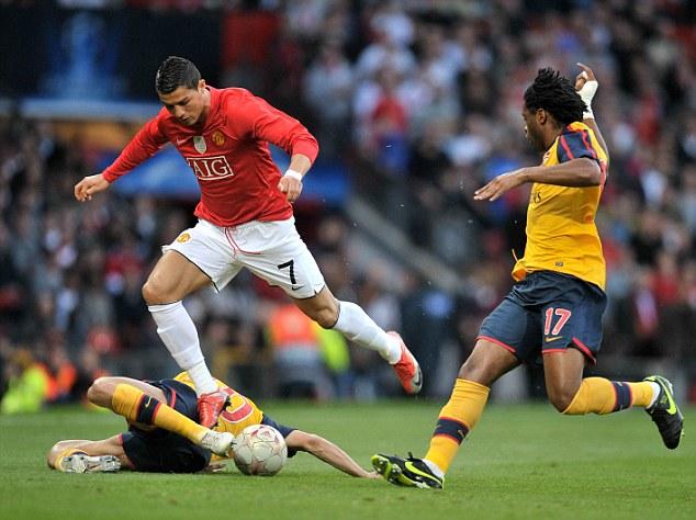 0-2不敌博洛尼亚，那不勒斯已经连续三场比赛被零封（0-2负于博洛尼亚，那不勒斯已连续三战零进球）