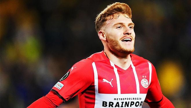 西的一场比 西的一场比